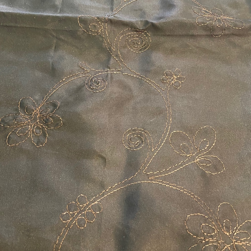 Drapery Panels - Picture 4 of 4